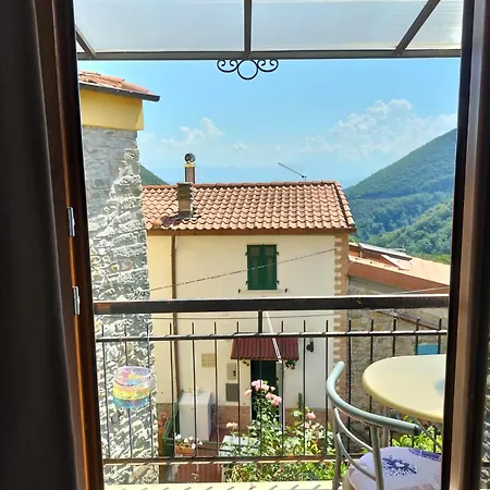 Giostro 3 * La Spezia